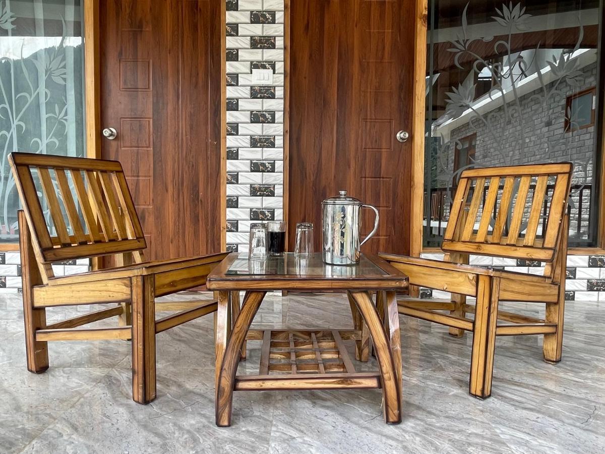 Manali Vibes Hotel Exterior photo